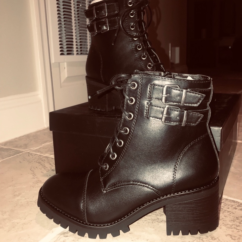 Madden NYC black combat boots size 6.5